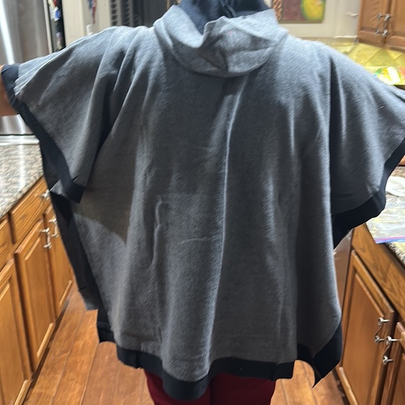 Philadelphia Eagle heathered poncho - Picture 3 of 7